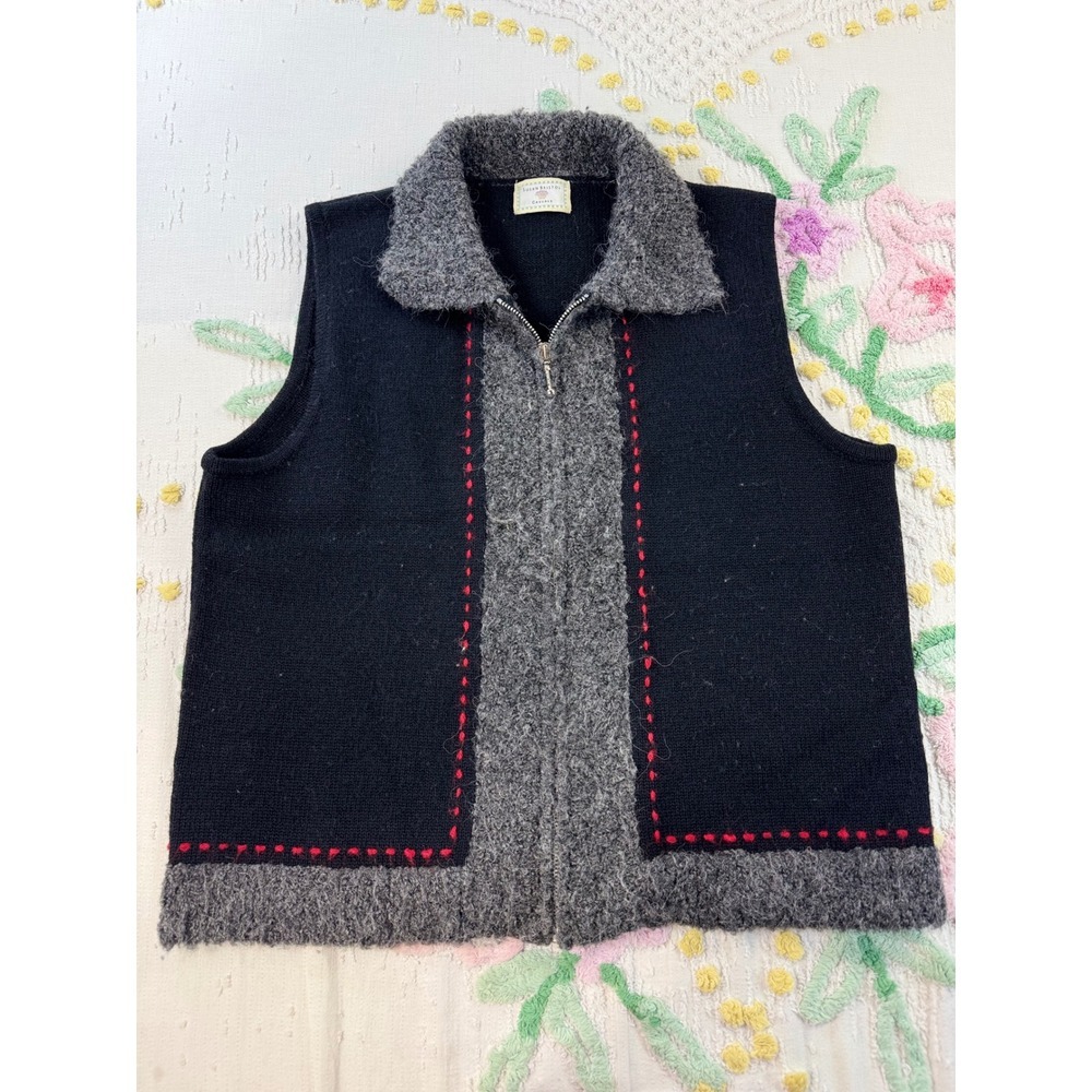 Susan Bristol Casuals Wool Alpaca Knit Vest Black Gray Red Zip Up SB 117